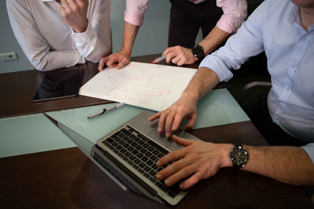 Tworzenie strategii 1725 Consulting Group